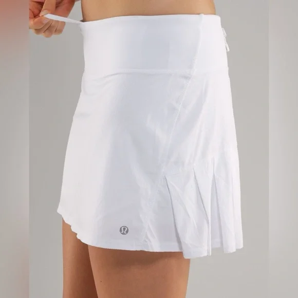 Lululemon Run: Pace Setter Skirt White Size 6 Regular First Edition - Picture 1 of 12